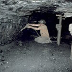 Mine de Cruejouls, abattage du charbon au marteau pneumatique