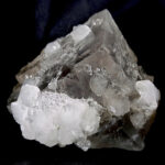 Mine du Burg, fluorine recouverte de cristaux de quartz