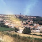 Salsigne vue générale du village et de la mine en 1978